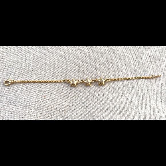 Gold Colored Stars Bracelet - Picture 2 of 2